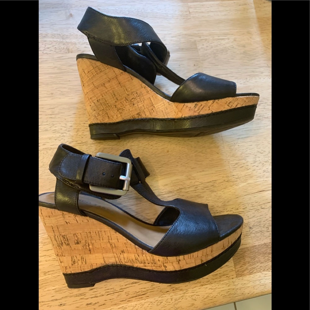 Wedge sandals size 7.5